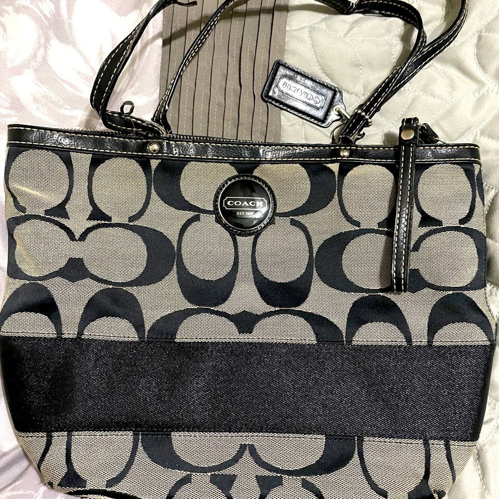 Coach Classic Purse. Featuring Signature Coach Pattern